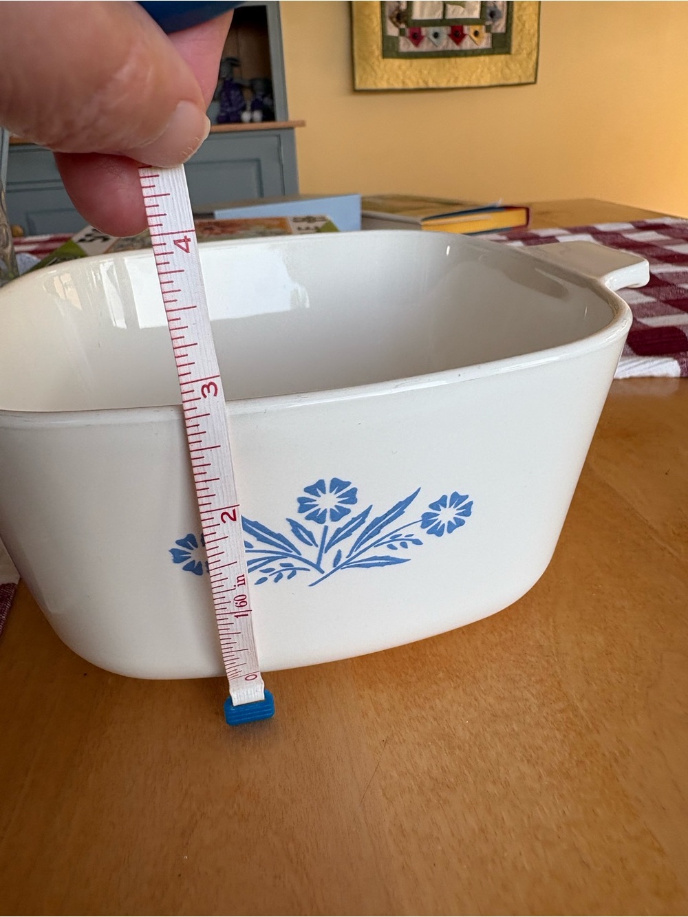 Corningware White Casserole with Blue Cornflower Pattern and Glass Lid - Picture 13 of 15